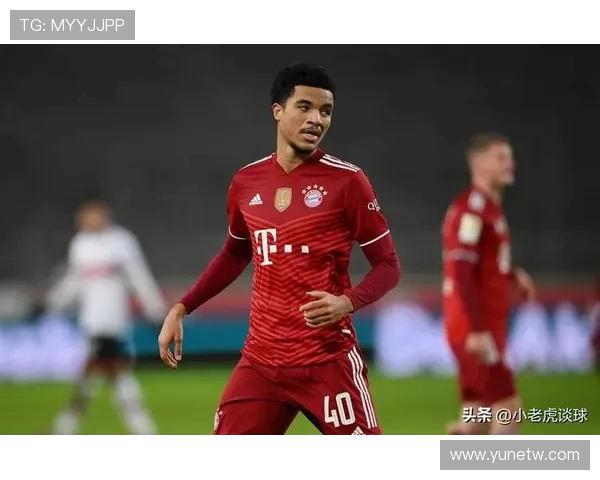 拜仁半场火力全开连进六球官方社媒晒图调侃小编汗流浃背